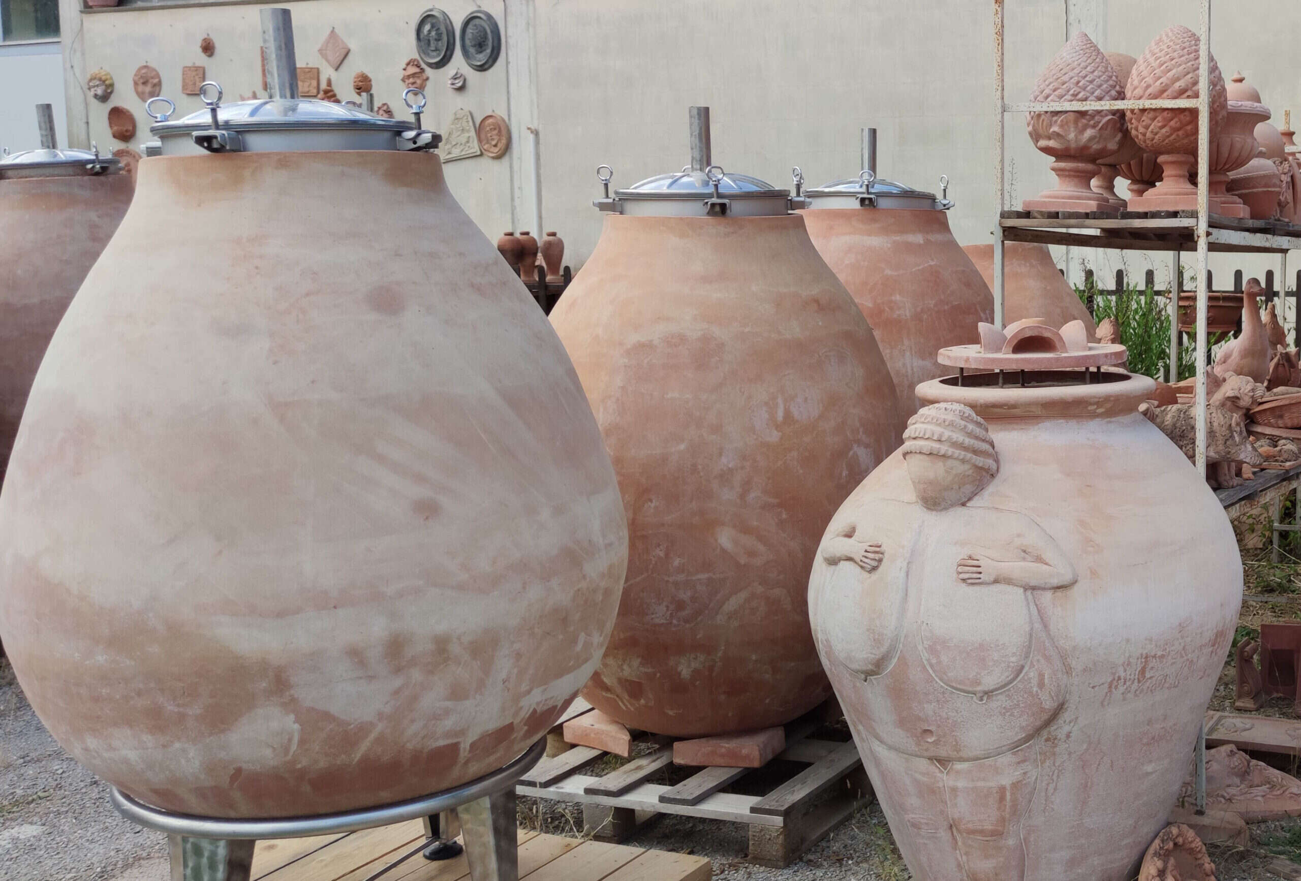 La Terracotta e il Vino: Artenova and the art of the amphora