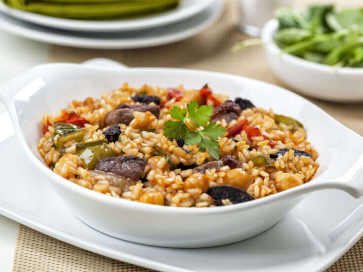 At the table: Arroz de pato